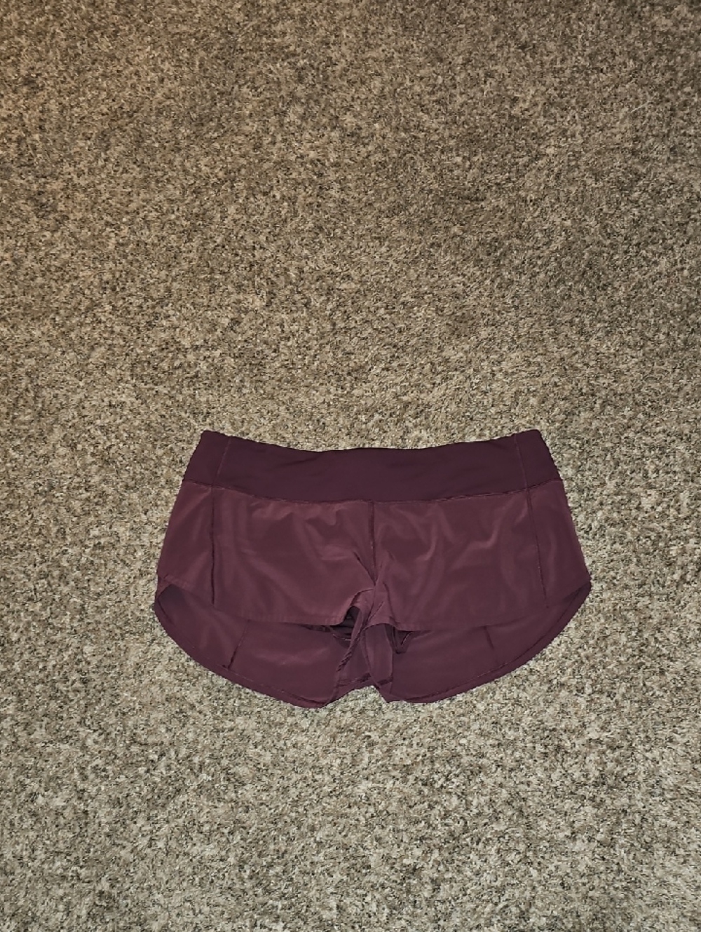 Lululemon Speed Up Shorts Sz 8 Reg!! Maroon/Burgundy Colored! Gorgeous